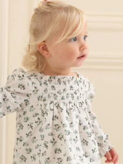 Smocked Dress With Flowers, For Babies - White -PETIT BATEAU Sales Store smocked dress with flowers for babies 6